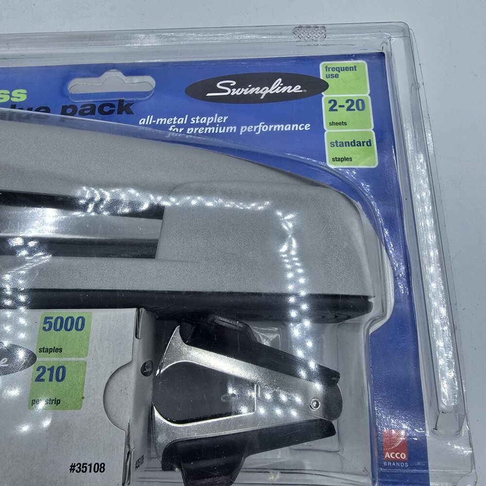 Swingline Desktop Stapler With 1250 Staples & Staple Remover